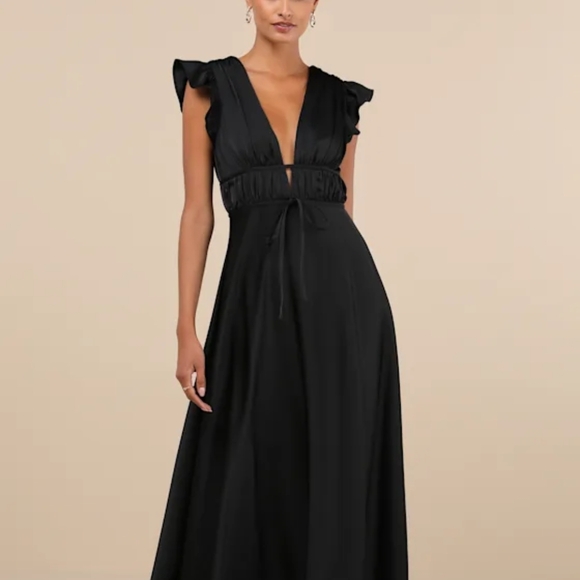 Lulus Dresses & Skirts - Lulus Black Satin Maxi Dress L